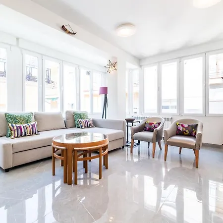 Elegante Y Centrico Alojamiento En Appartement Granada