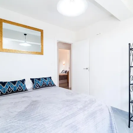 Elegante Y Centrico Alojamiento En Apartment Granada